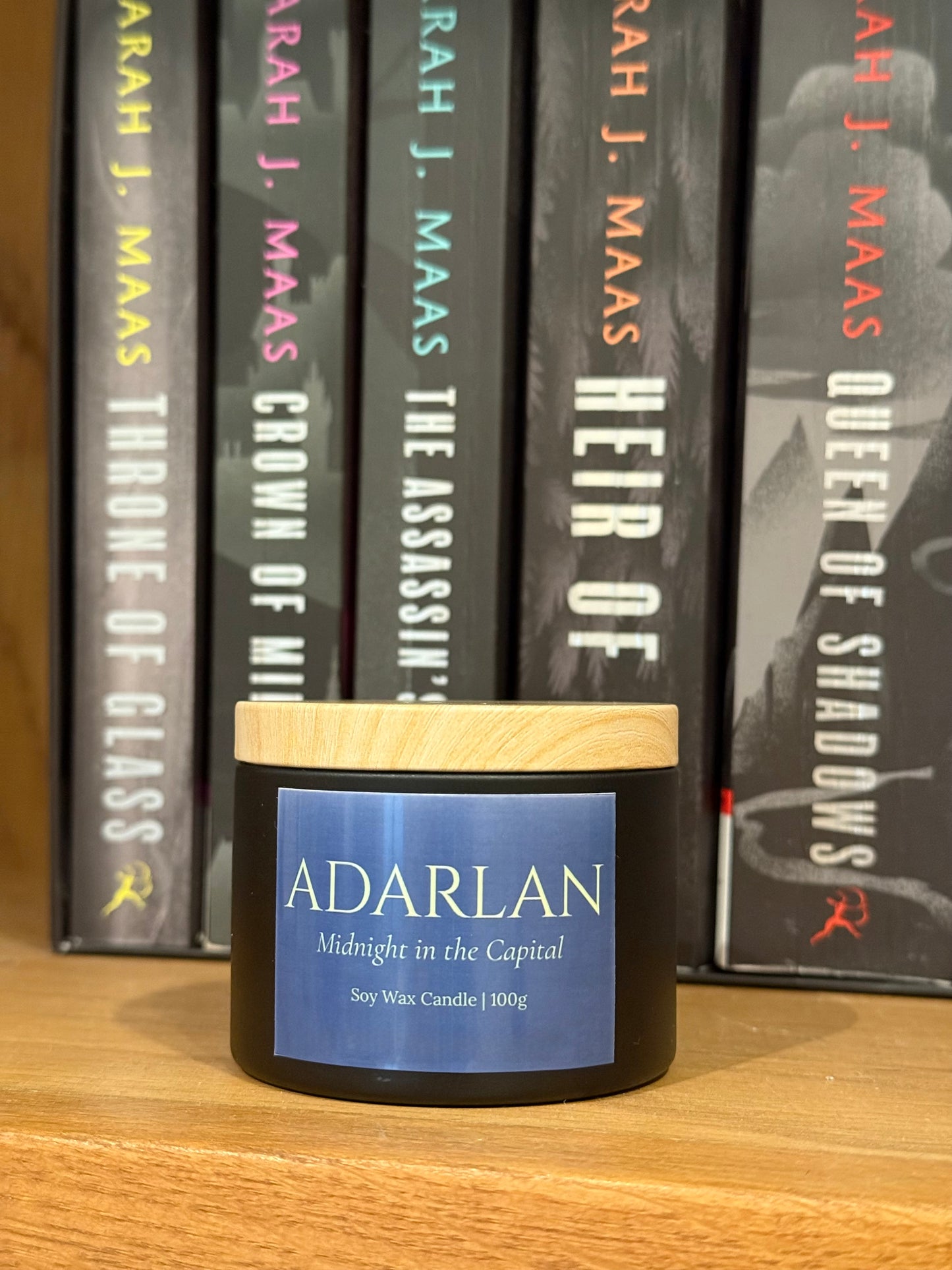 Adarlan – Midnight in the Capital | Hand-Poured Book Candle